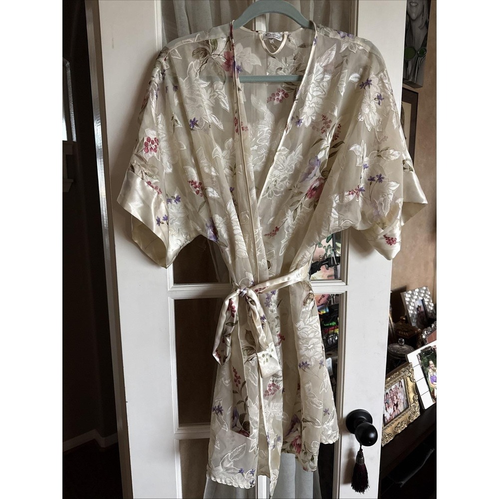 Vintage Cinema Etoile Women's Ivory Pink Green Satin Robe Belted Medium. 5607